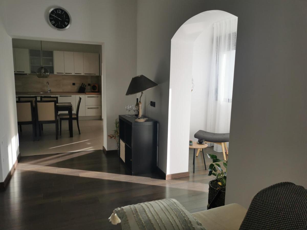 Apartmani Nika Рийека Екстериор снимка